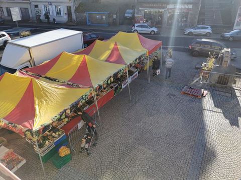 marché Olliergues-11835009.jpg